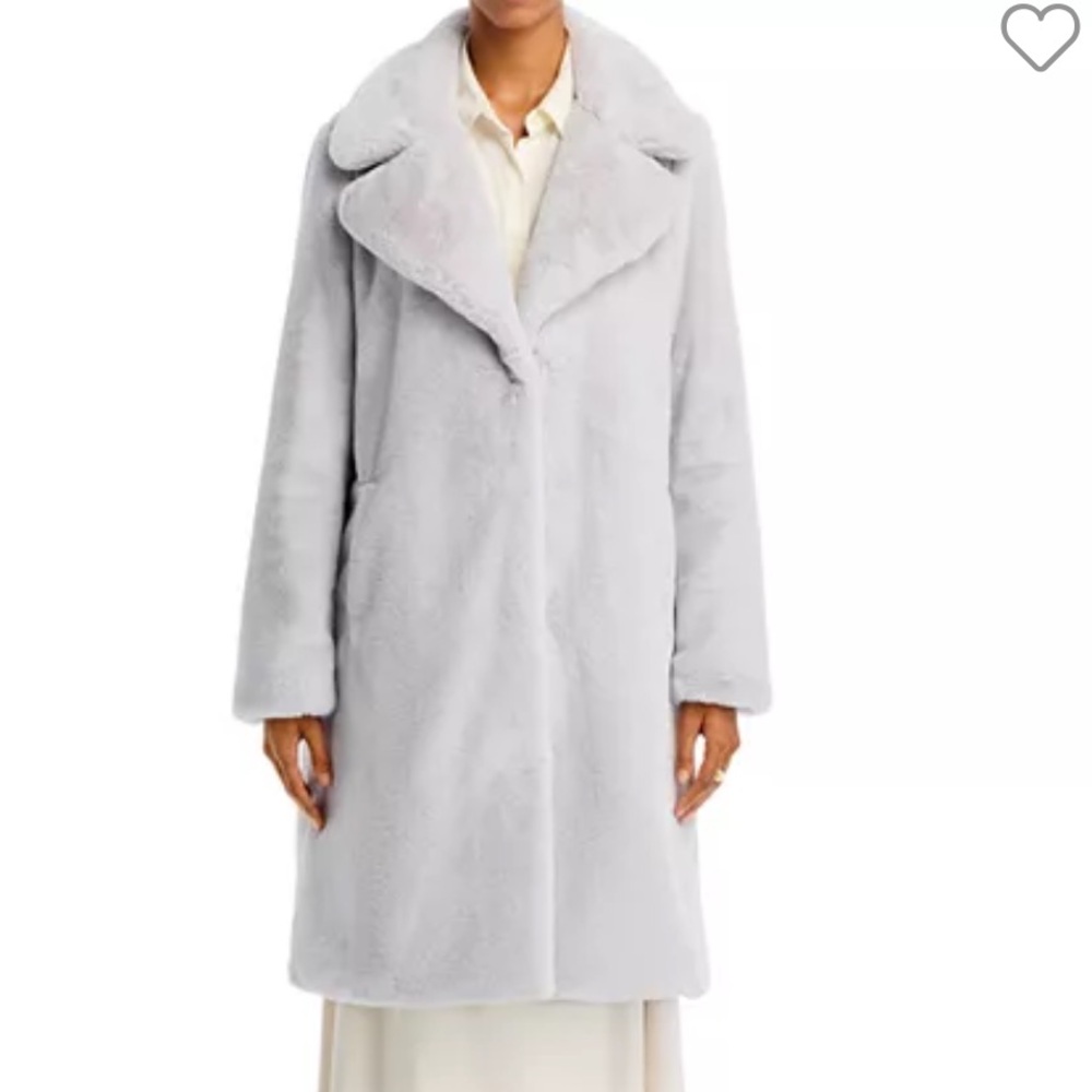 AQUA NWOT Women’s Lt Gray Faux-Fur Coat With Wide Lapels. Size S. R-024